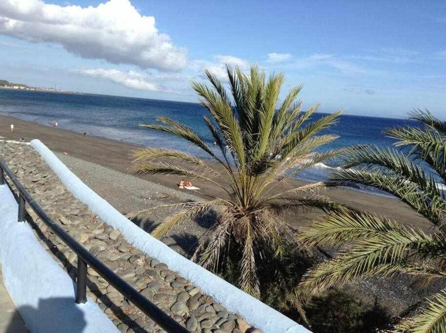 Bonito Apartamento Con Vista Al Mar Playa Del Aguila  Exterior photo